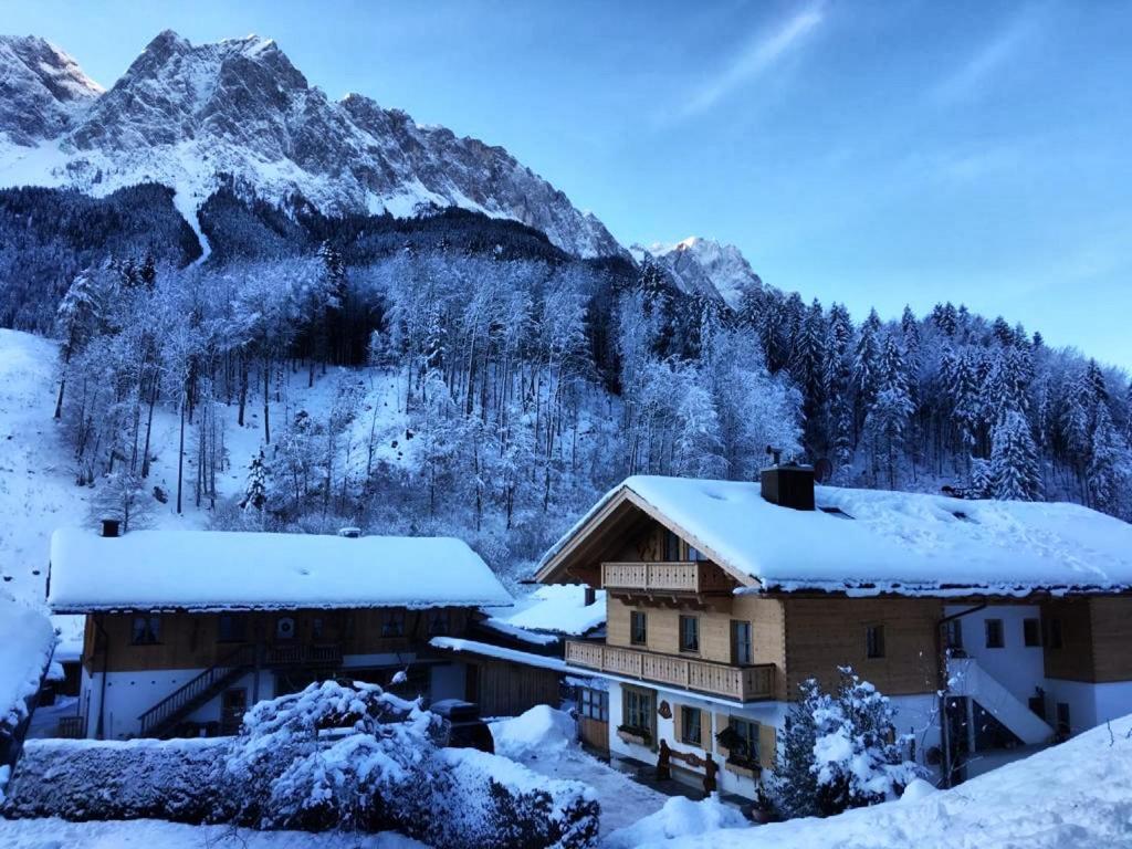 Ferienwohnungen Pfanzelter Grainau Exterior foto